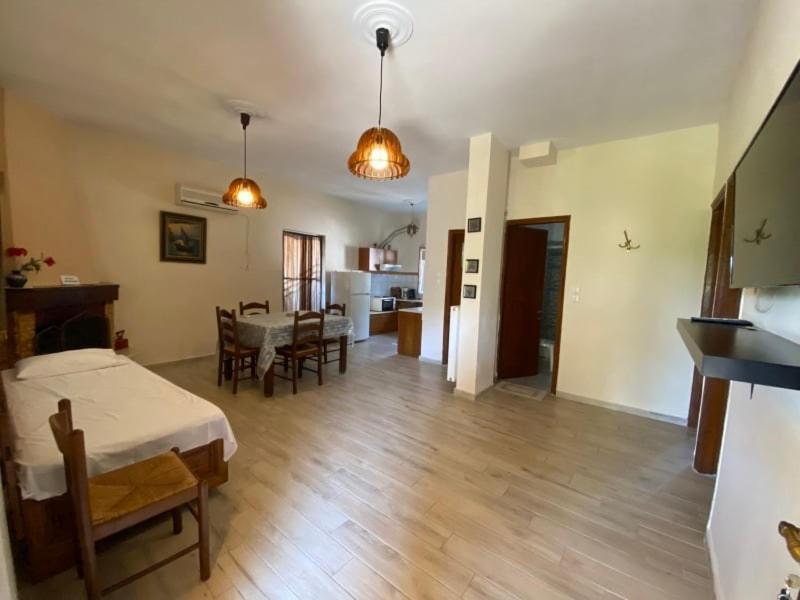 Menelaos Apartments Lefokastro Ngoại thất bức ảnh