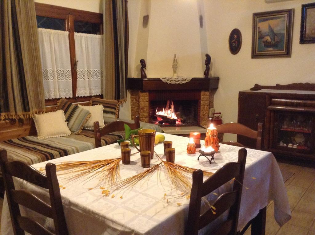 Menelaos Apartments Lefokastro Phòng bức ảnh