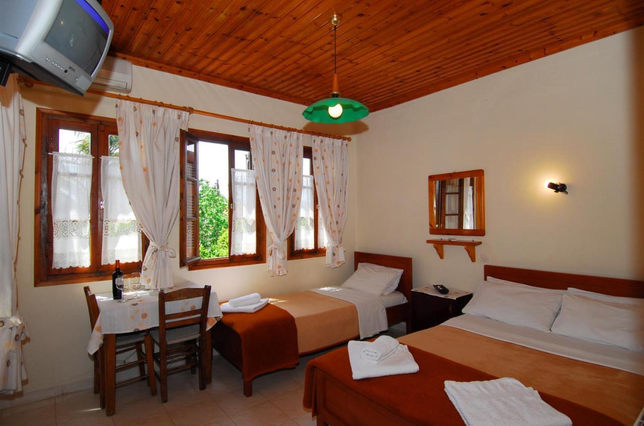 Menelaos Apartments Lefokastro Ngoại thất bức ảnh